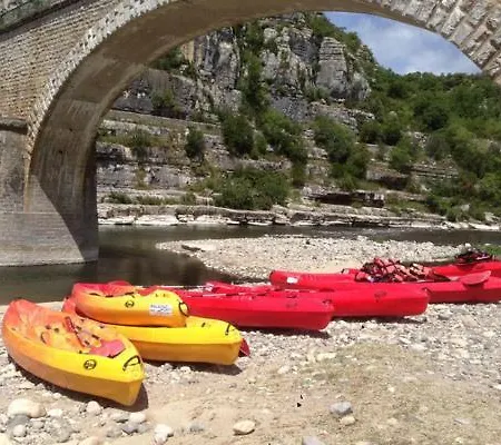 Campsite Bien Etre En 5 Etoiles Au Coeur Du Sud Ardeche, Domaine De Chaussy, Rivieres Vignobles Et Villages Classes Lagorce (Ardeche)