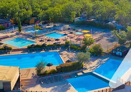 Campsite Bien Etre En 5 Etoiles Au Coeur Du Sud Ardeche, Domaine De Chaussy, Rivieres Vignobles Et Villages Classes Lagorce (Ardeche)
